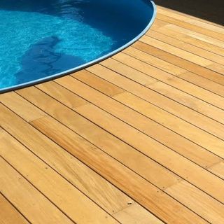 Tarima exterior Grapia