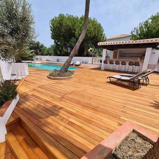 Tarima exterior Grapia