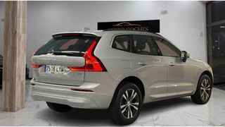 Volvo XC60 2022