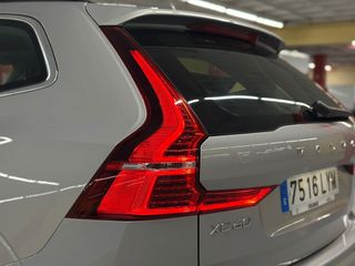 Volvo XC60 2022