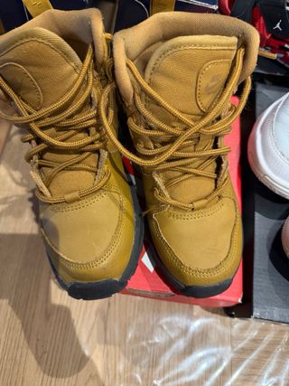 Botas Nike Niños Marrones