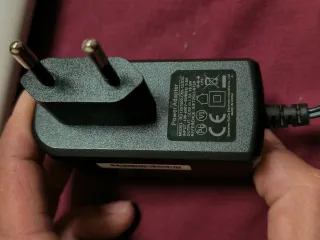 Router Movistar ADSL WiFi + Cargador