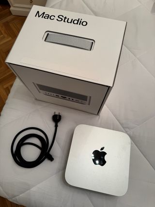 Mac Studio M1 Max 32GB RAM con garanzia fino al 2027
