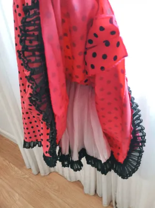 Traje Flamenca fresón con Lunares Negros