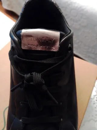 Zapatos negros de mujer