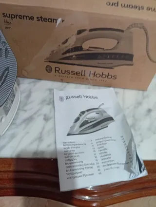 Plancha de vapor Russell Hobbs Supreme Steam Pro
