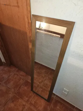 Espejo de madera y cristal