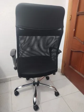 Escritorio 73x50cm y Silla Negro