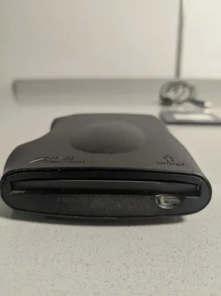 Disquetera Zip 100 MB USB Negra Iomega