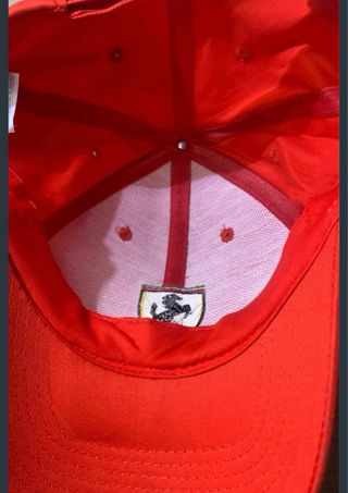 Cappello Ferrari Fila Rosso