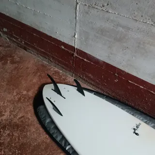 Tabla de surf MB Dark Crab