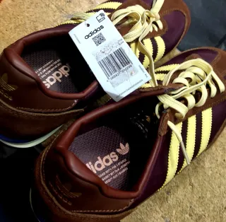 Adidas Bambas Marrones y Moradas