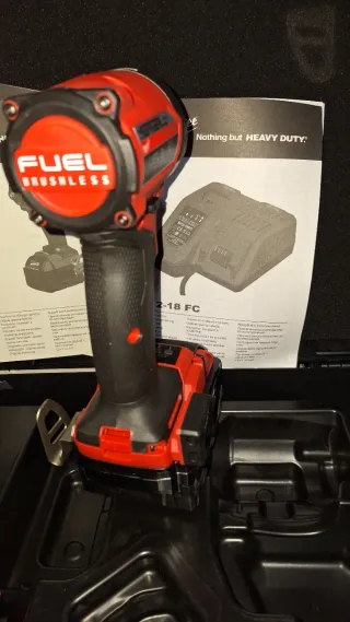 Atornillador Impacto Milwaukee M18 FID3