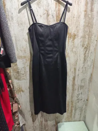 Vestido negro tirantes
