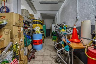 Local comercial en venta en San Antonio en Ávila