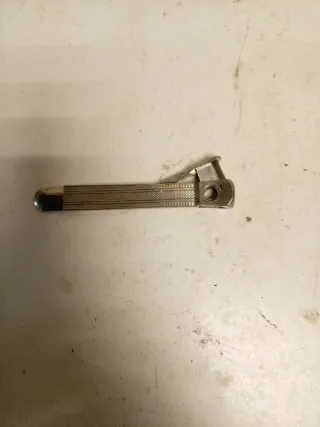 Taglierino per sigari in metallo