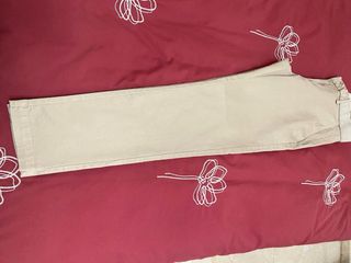 Pantalón chino Mango beige talla 38