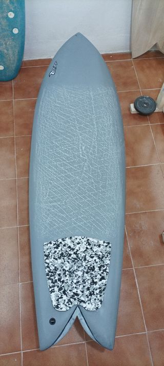 Tabla de surf fish