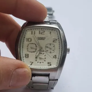 Reloj Casio Edifice Acero Cronógrafo