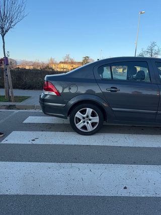 Opel Astra 2009