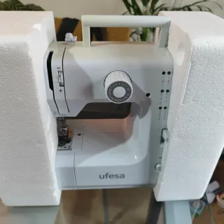 Máquina de coser Ufesa