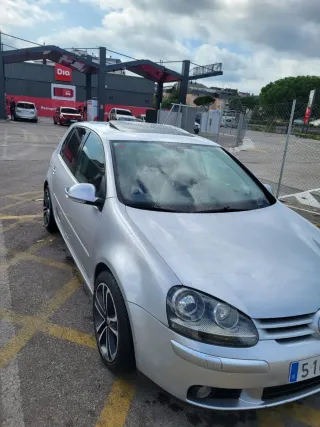 Volkswagen Golf 2004