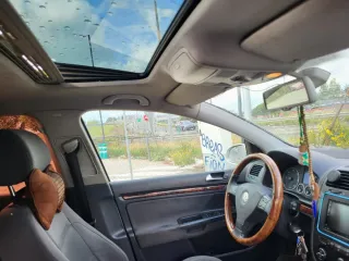 Volkswagen Golf 2004