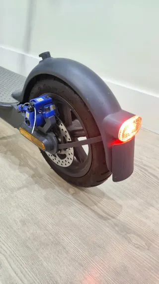 Patinete Eléctrico Xiaomi Mi Scooter 3