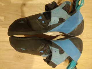 Pies de gato Scarpa Instinct VSR. Talla 44