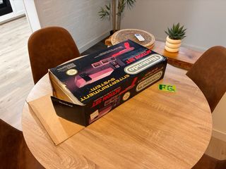 Nintendo NES Action Set - Consola Clásica