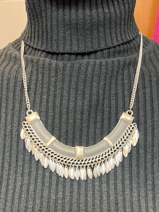 Collana etnica di Zara  Manca un pendaglio