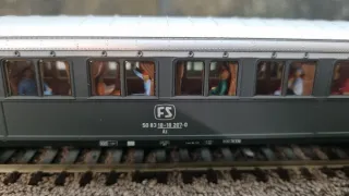 Convoglio 3 carrozze FS Roco tipo 21