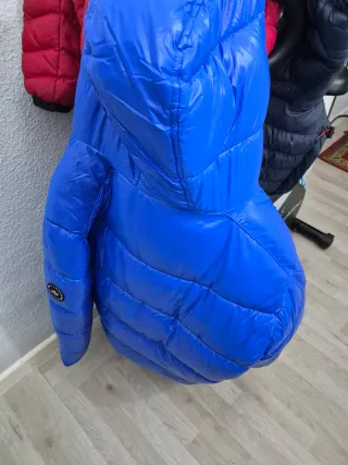 Chamarra Supply & Demand Azul Talla M