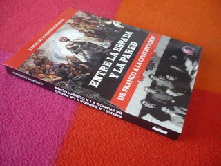 ENTRE LA ESPADA Y LA PARED DE FRANCO CONSTITUCION