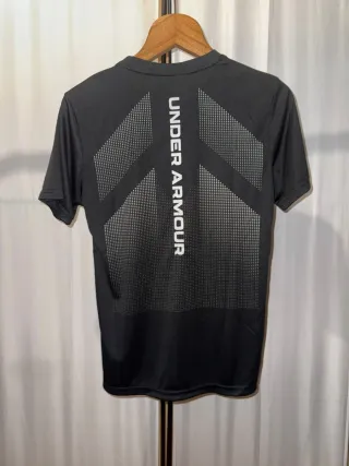 Camiseta Under Armour M Negra