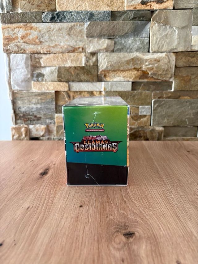 Pokemon Stadio Combina e Combatti