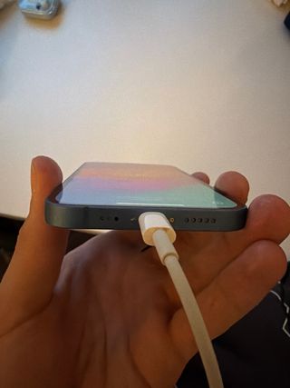 iPhone 13 Azul - Excelente Estado