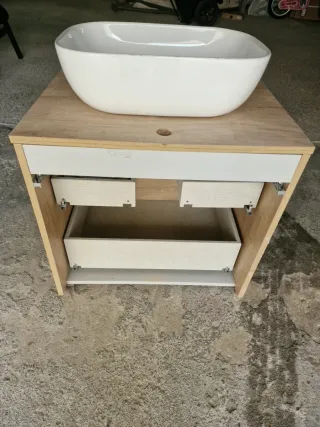 Mueble de baño con lavabo