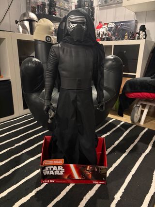 Stat Wars - Kylo Ren Action Figure 80cm