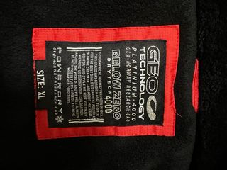 Cazadora Nieve Talla XL Roja y Blanca