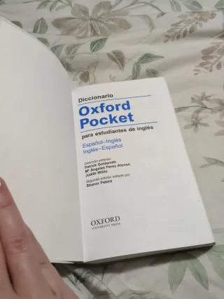 Dictionary Oxford Pocket Esp-Ing/Ing-Esp 2ª Edi...