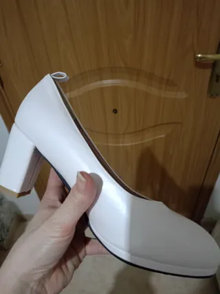 Zapatos de novia blancos