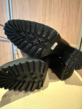 Botas de tacón negras