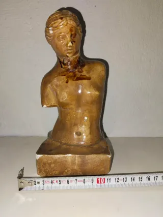 Busto de Mujer Figura Decorativa