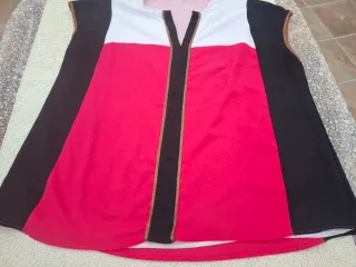 Blusa Talla 52 Mujer. Medidas en descripción