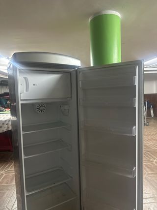 Frigorífico BECKEN Gris