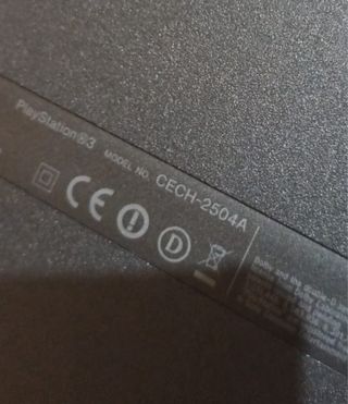 PlayStation 3 Slim CECH-2504A Negra