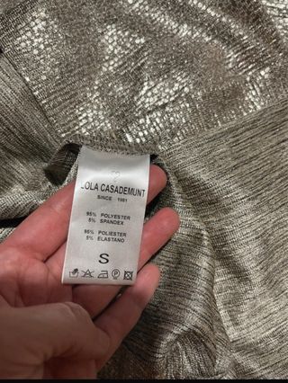 Vestido fiesta Lola Casademunt dorado/plateado