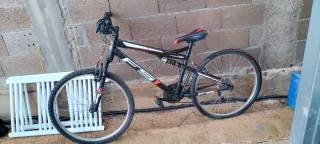 Bicicleta FS de montaña