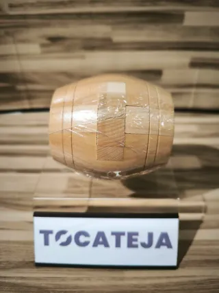 Juego de habilidad de madera tipo barril
